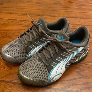 Women’s PUMA Sneakers